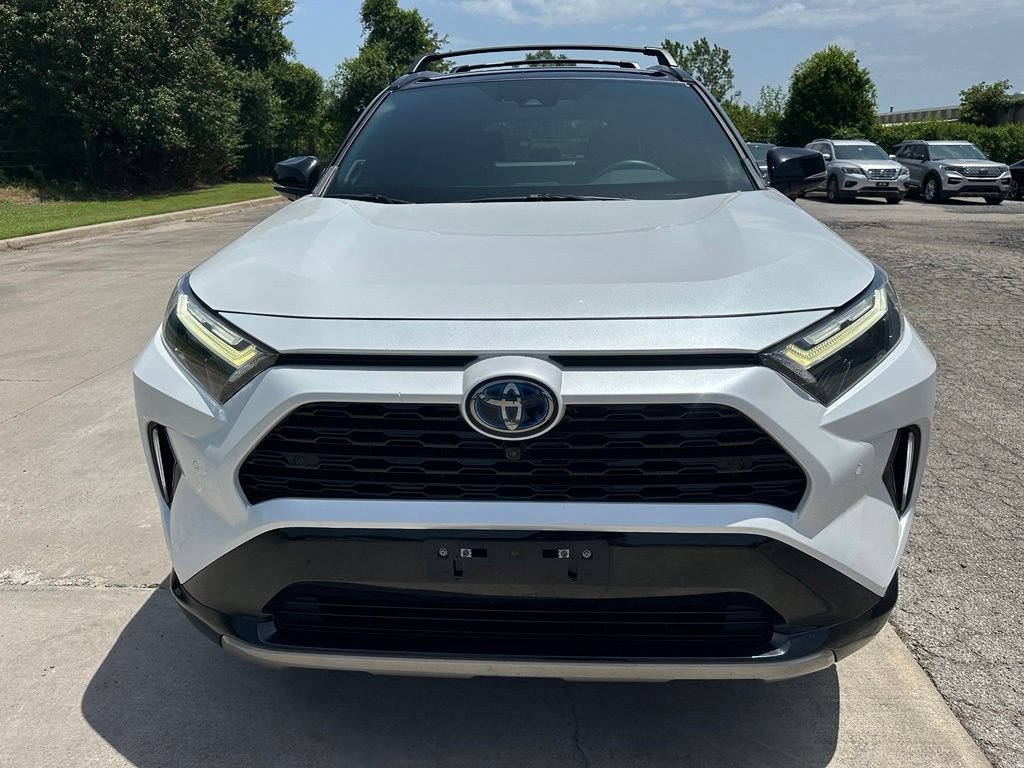 Used 2023 Toyota RAV4 XSE AWD/4WD image 2
