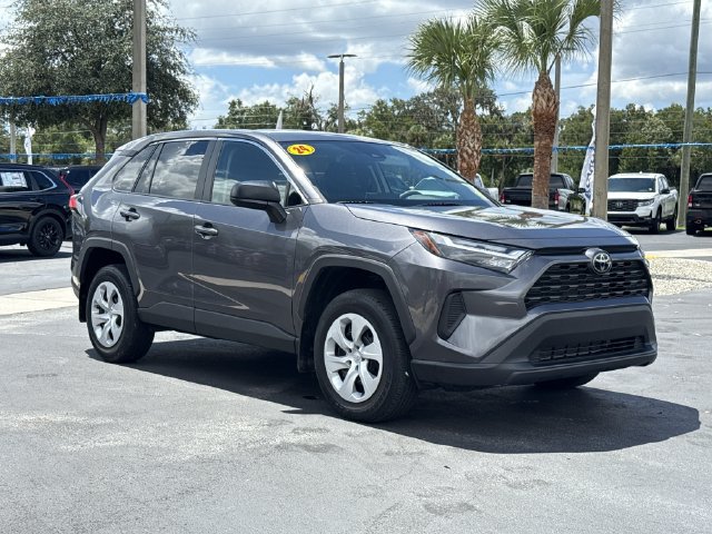 Used 2024 Toyota RAV4 LE FWD image 5