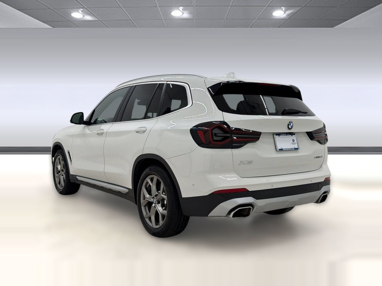 Certified 2024 BMW X3 xDrive30i w/ Premium Package AWD/4WD image 3