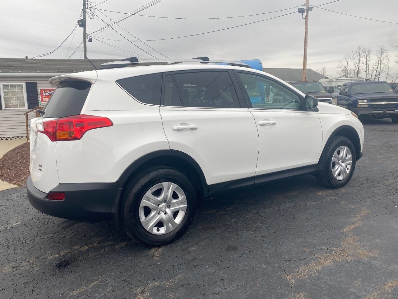 Used 2013 Toyota RAV4 LE image 7