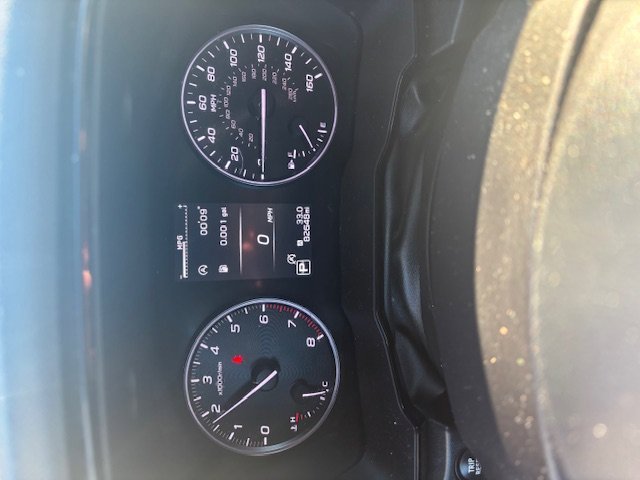 Used 2023 Subaru Outback Premium image 9