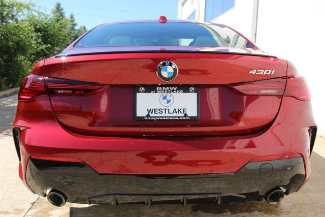 New 2025 BMW 430i xDrive Coupe w/ M Sport Package AWD/4WD image 4