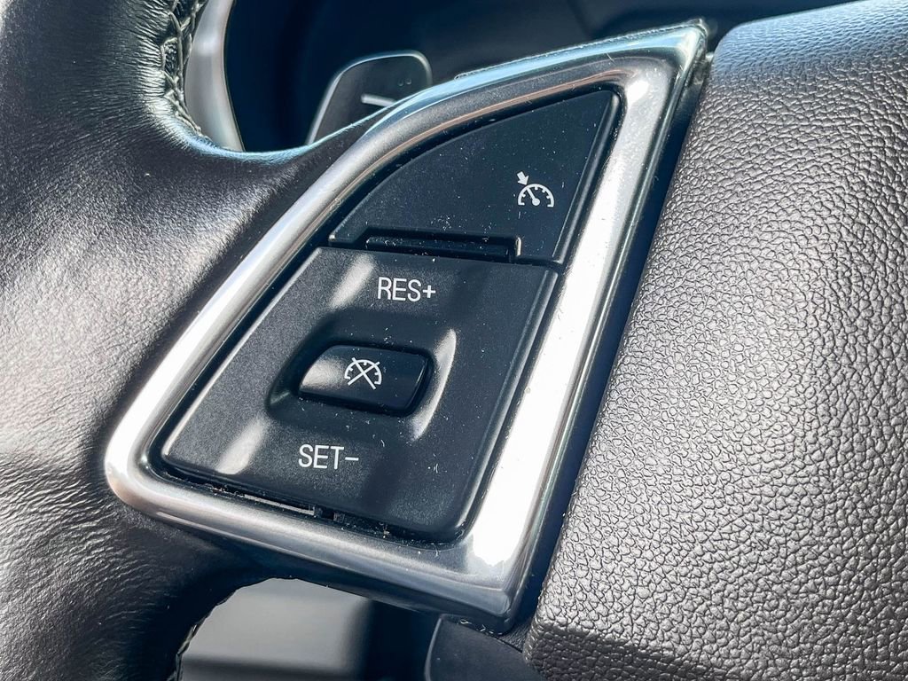 Used 2024 Chevrolet Camaro LT image 33