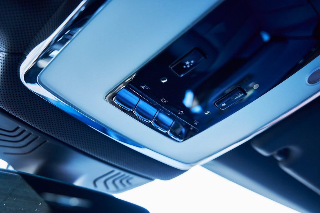 Used 2021 Rolls-Royce Cullinan Black Badge image 95