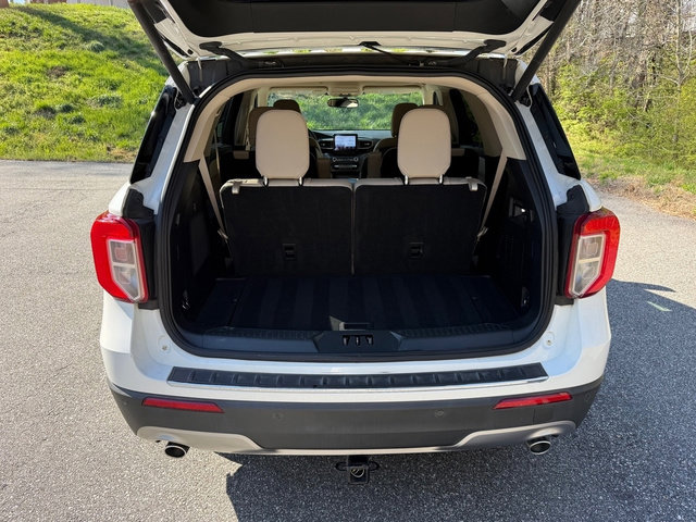 Used 2020 Ford Explorer Limited image 17