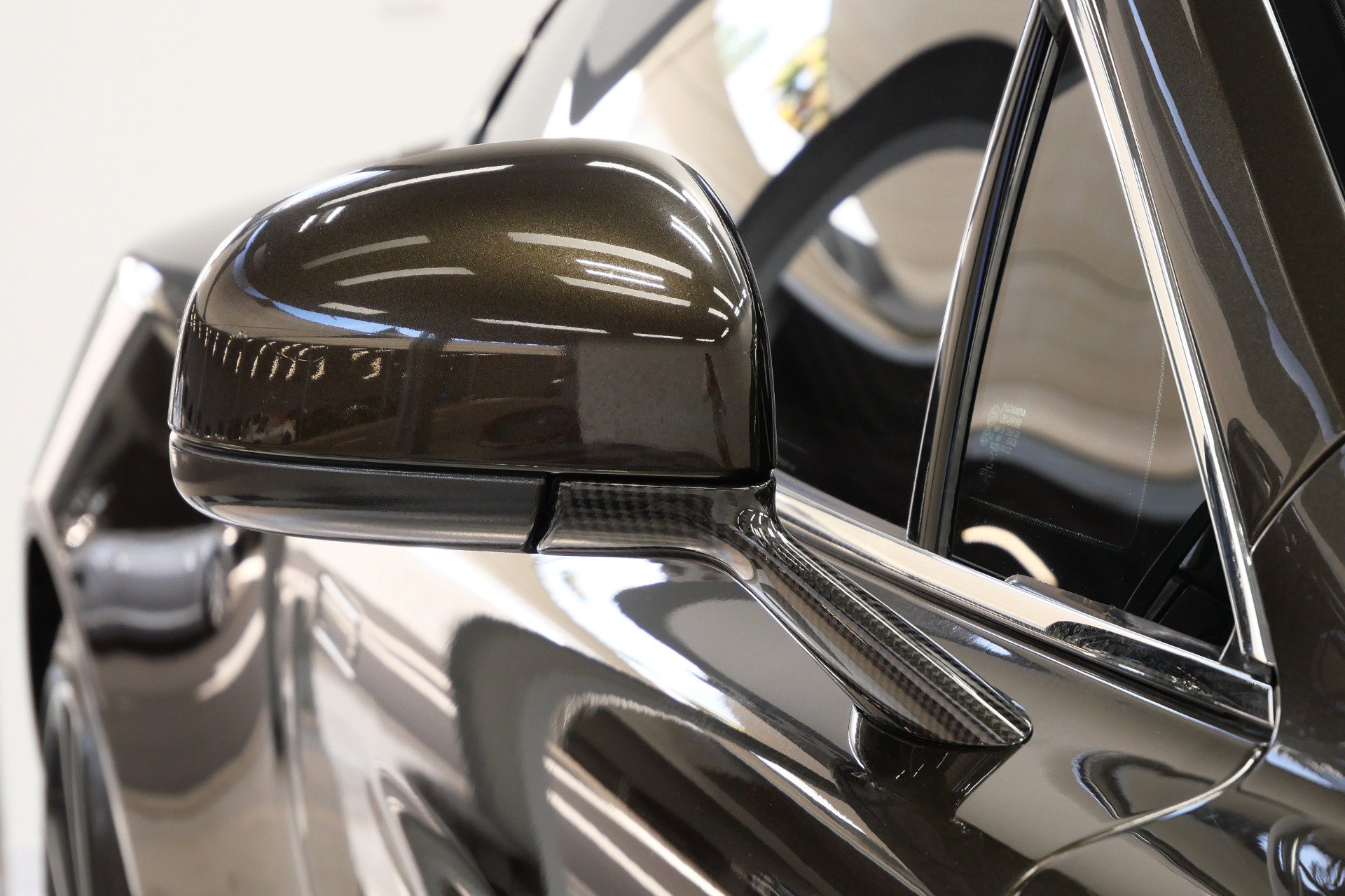 Used 2014 Aston Martin Vanquish Coupe image 43