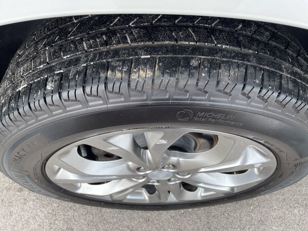 Used 2018 Buick Enclave Avenir w/ Avenir Technology Package image 32