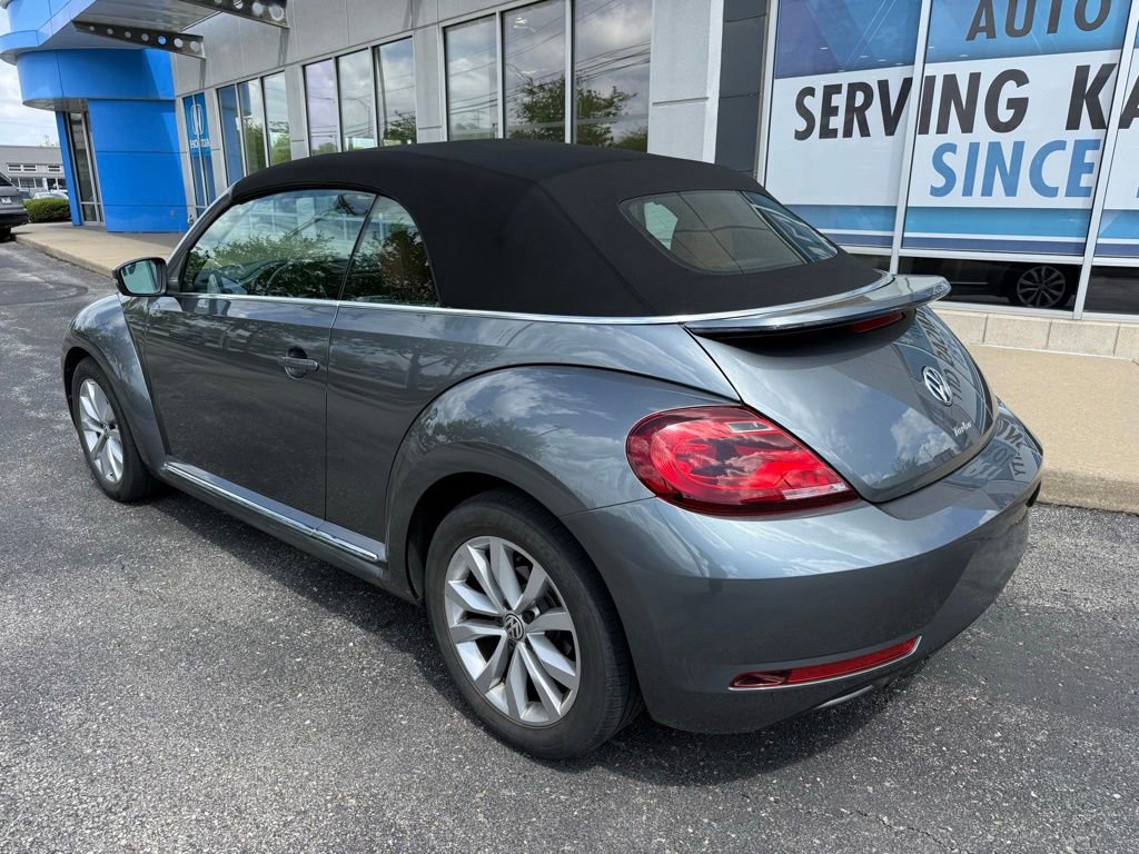 Used 2017 Volkswagen Beetle 1.8T Classic image 12