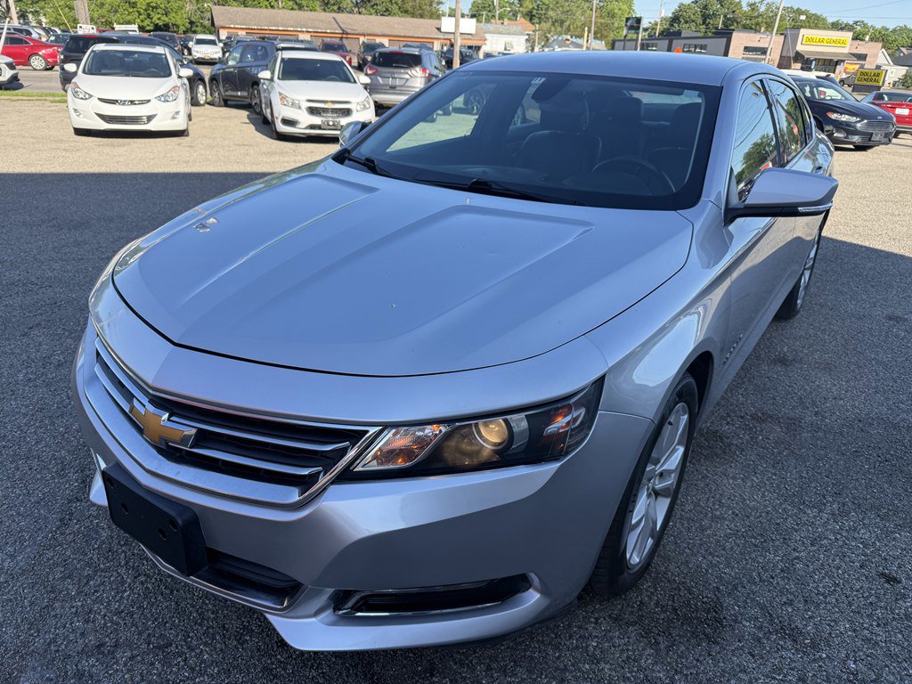 Used 2019 Chevrolet Impala LT FWD image 2