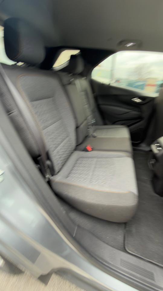 Used 2023 Chevrolet Equinox LT w/ Driver Convenience Package image 41