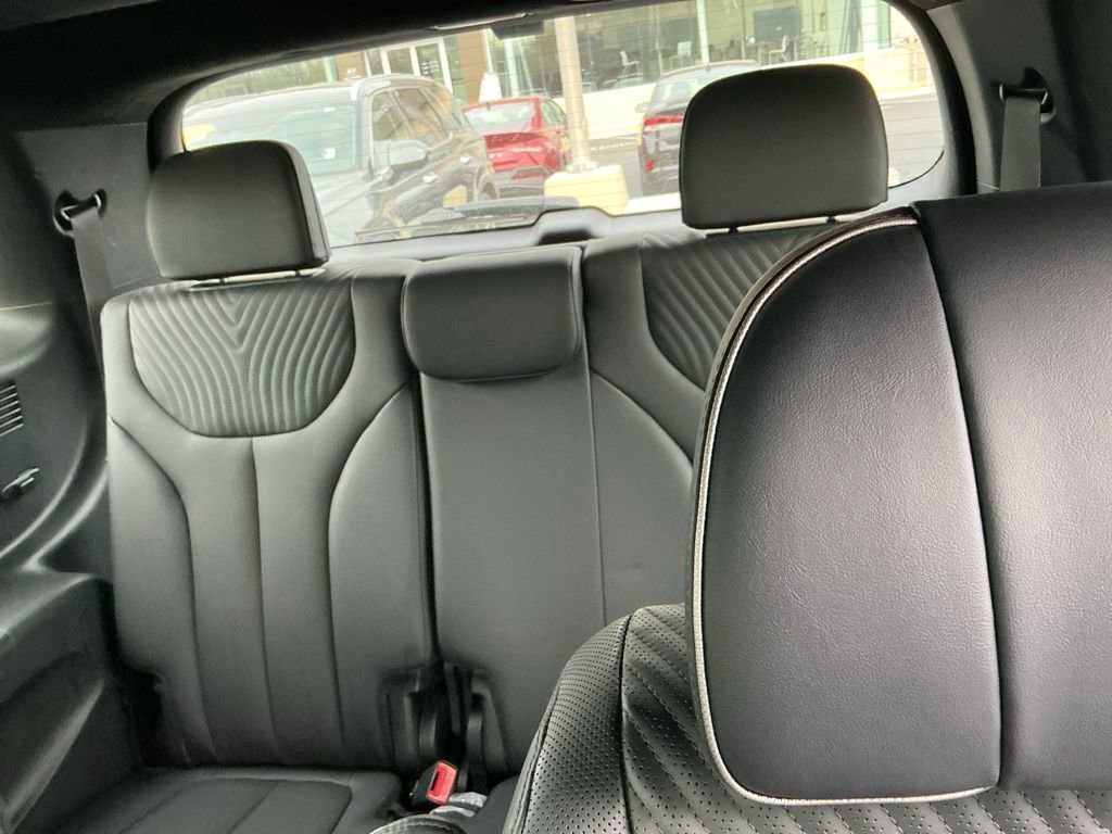 Used 2024 Hyundai Palisade Calligraphy image 21