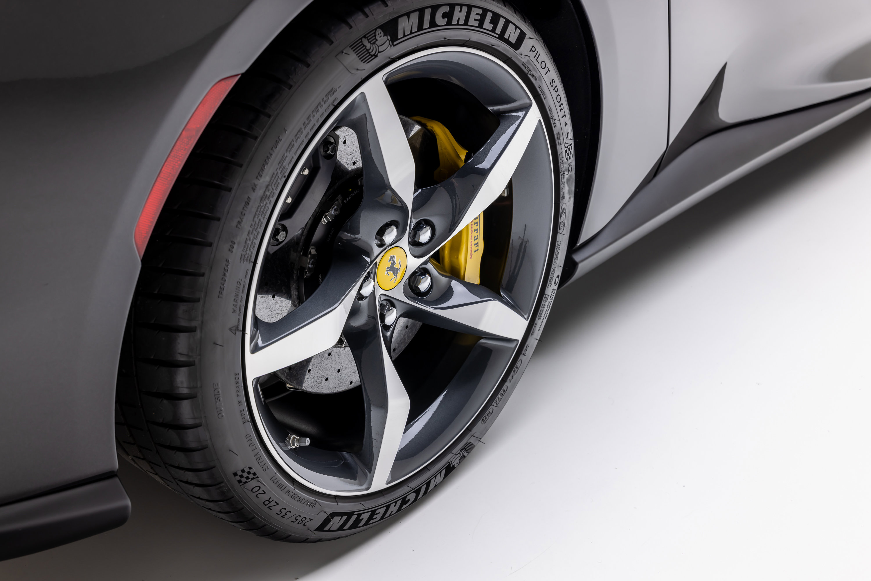 Certified 2023 Ferrari Portofino M RWD image 60
