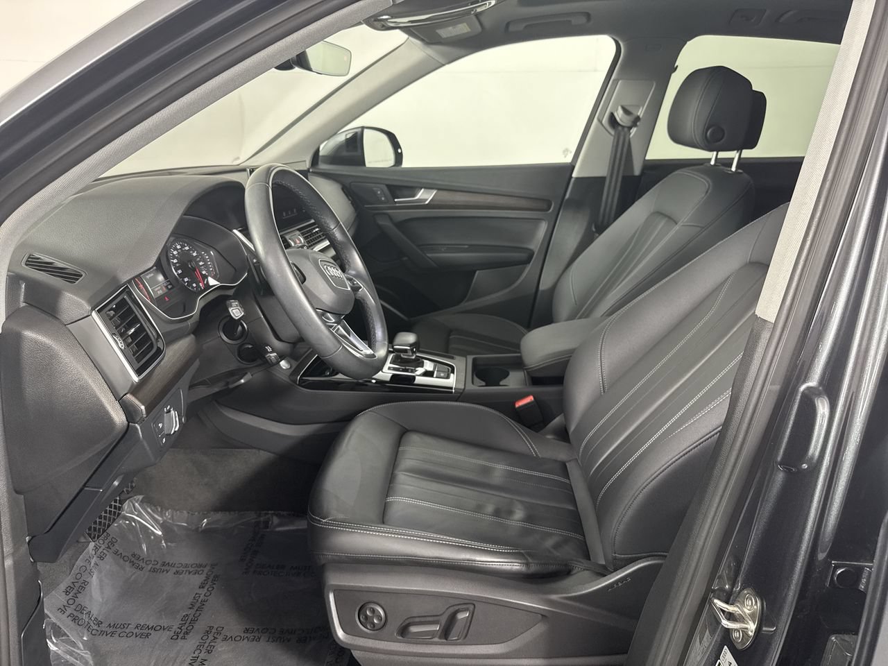 Used 2023 Audi Q5 2.0T Premium w/ Convenience Package AWD/4WD image 10