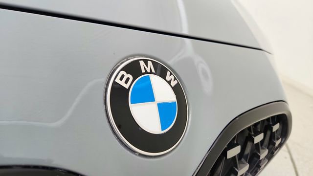Used 2023 BMW 430i xDrive Coupe w/ M Sport Package AWD/4WD image 16