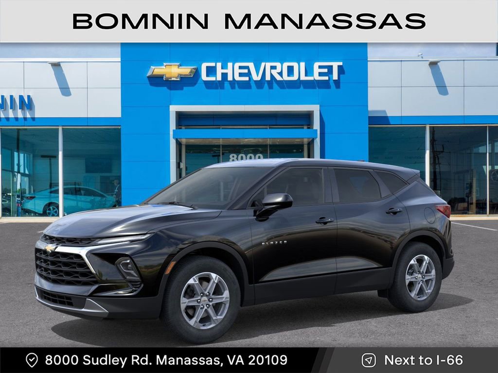 New 2026 Chevrolet Blazer LT AWD/4WD image 3