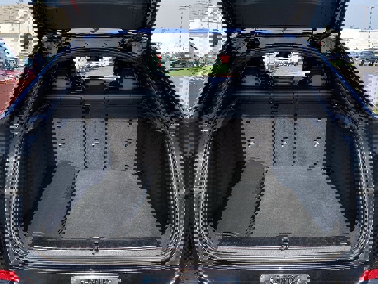 Used 2023 BMW X6 xDrive40i w/ M Sport Package image 12