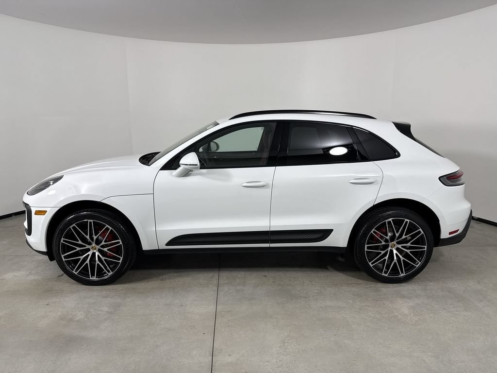 New 2026 Porsche Macan S AWD/4WD image 2