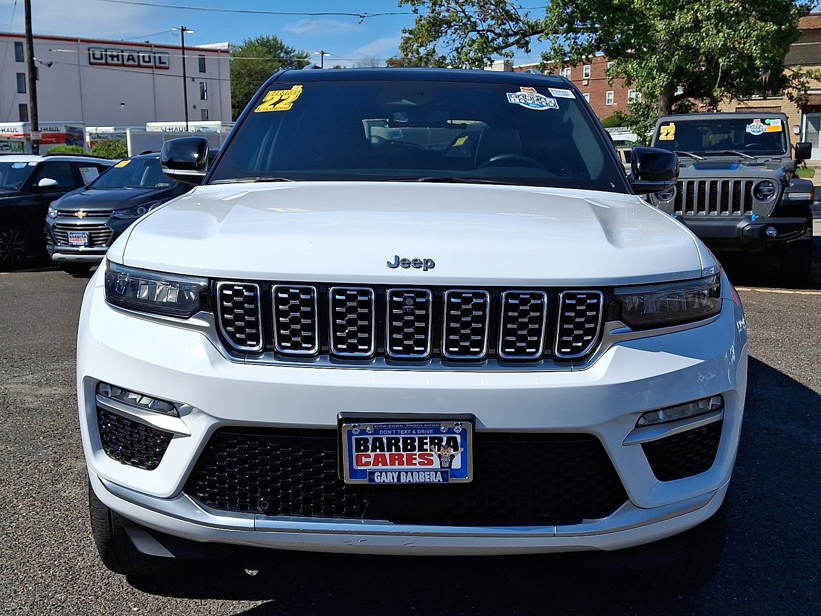 Used 2022 Jeep Grand Cherokee Summit AWD/4WD image 2
