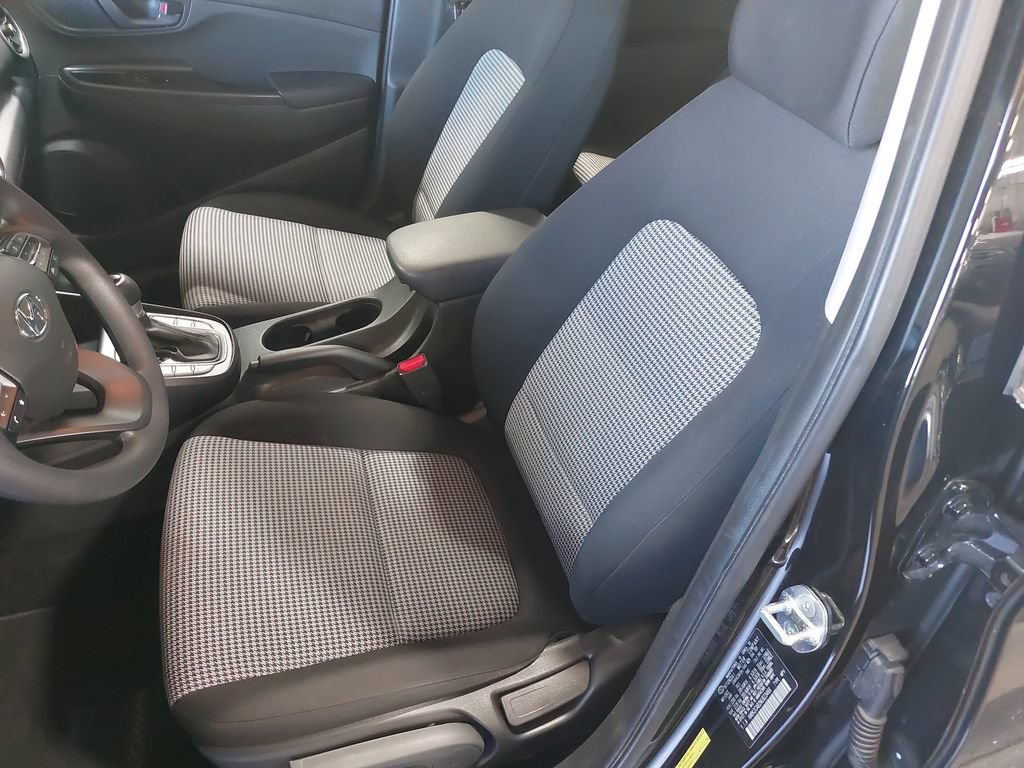Used 2022 Hyundai Kona SE AWD/4WD image 14