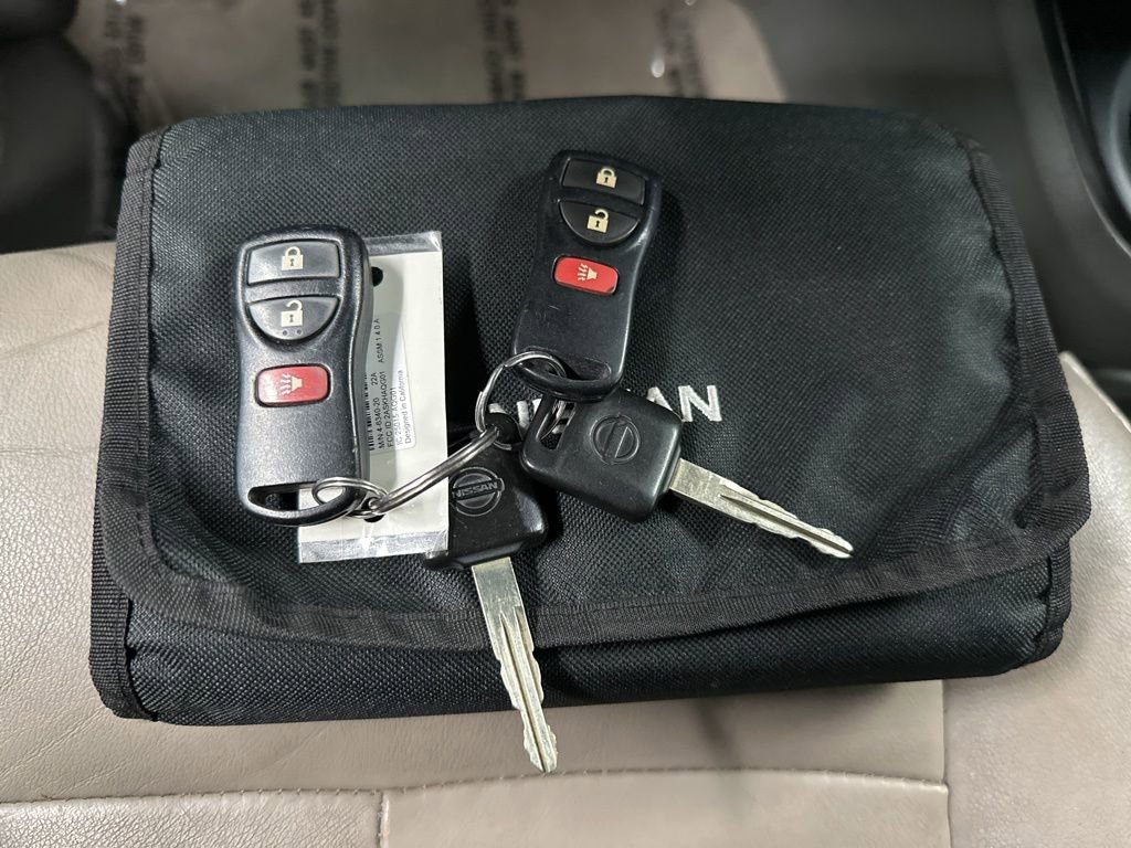 Used 2015 Nissan NV 3500 SL w/ Technology Package image 35