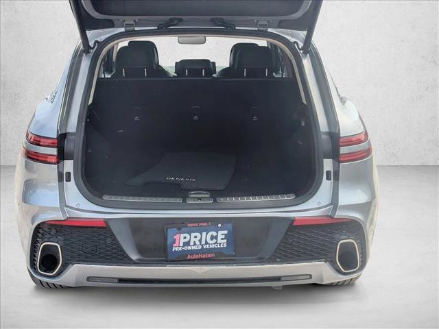 Used 2025 Genesis GV70 2.5T AWD/4WD image 7