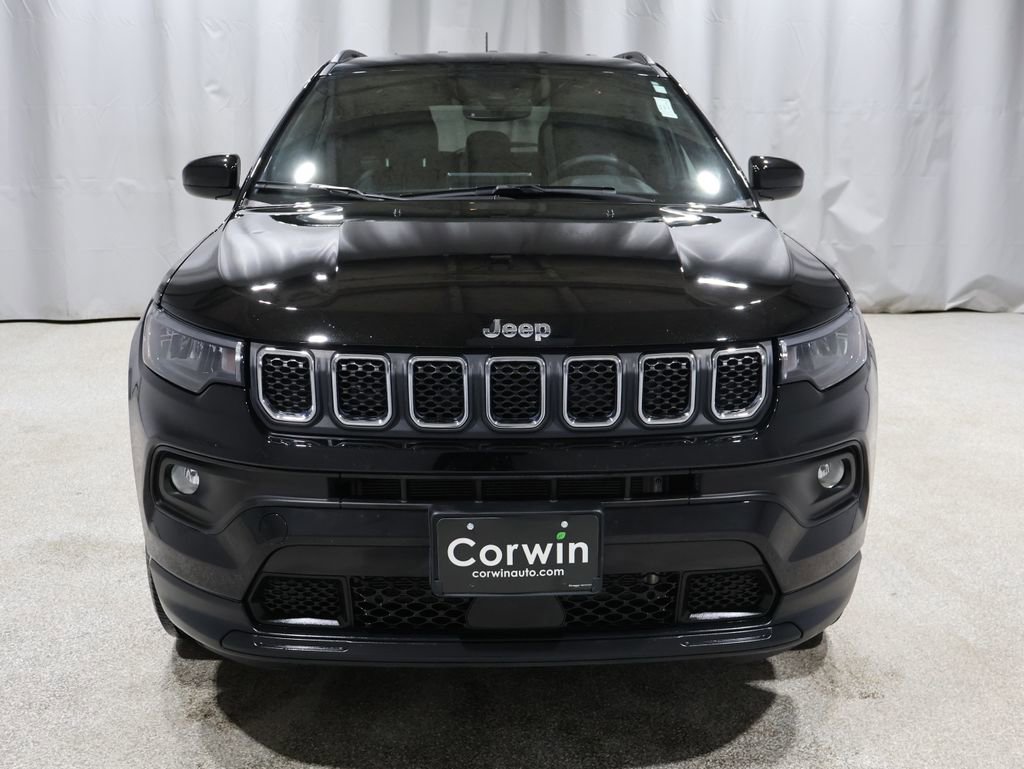Certified 2023 Jeep Compass Latitude image 9
