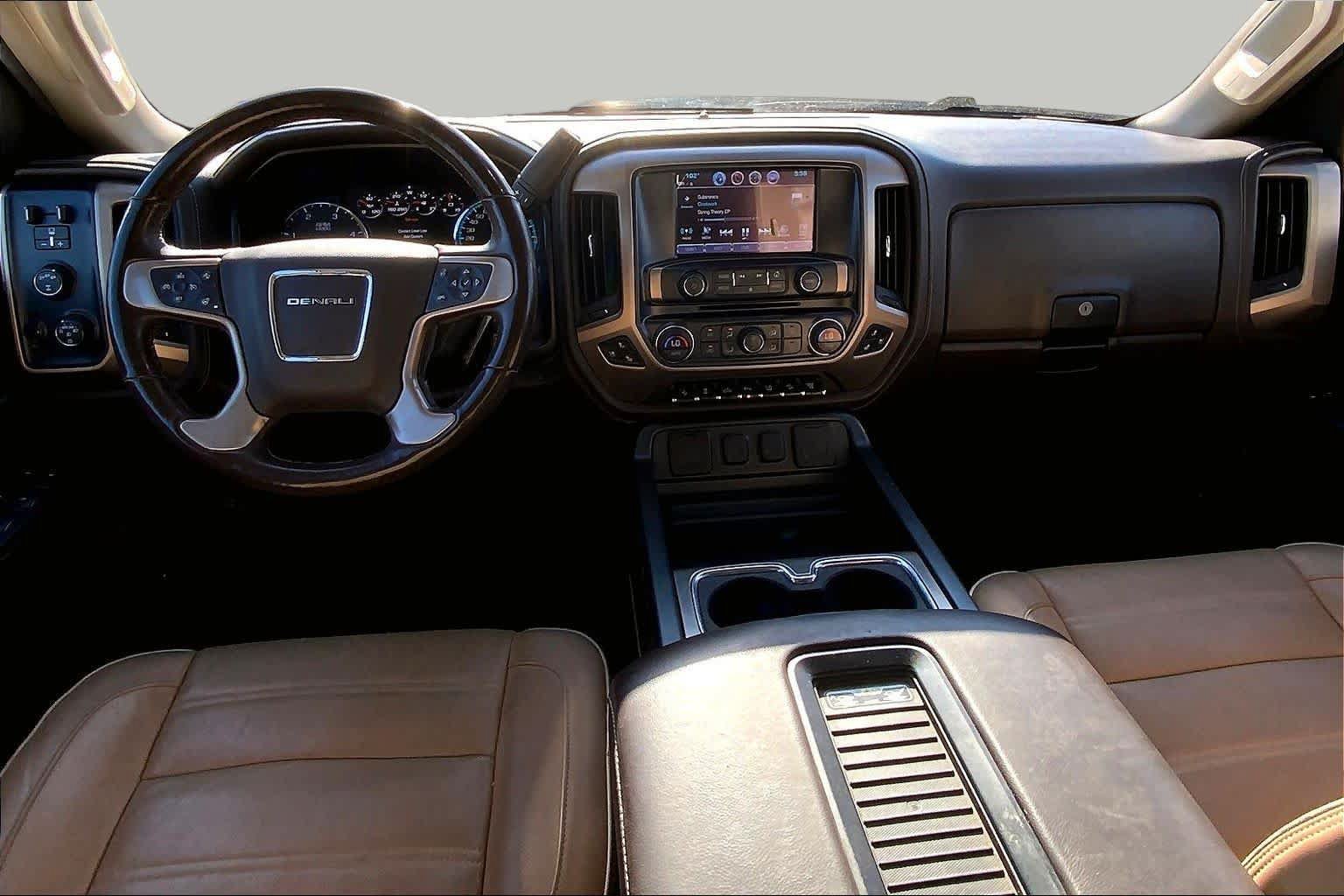 Used 2018 GMC Sierra 3500 Denali w/ Duramax Plus Package AWD/4WD image 16