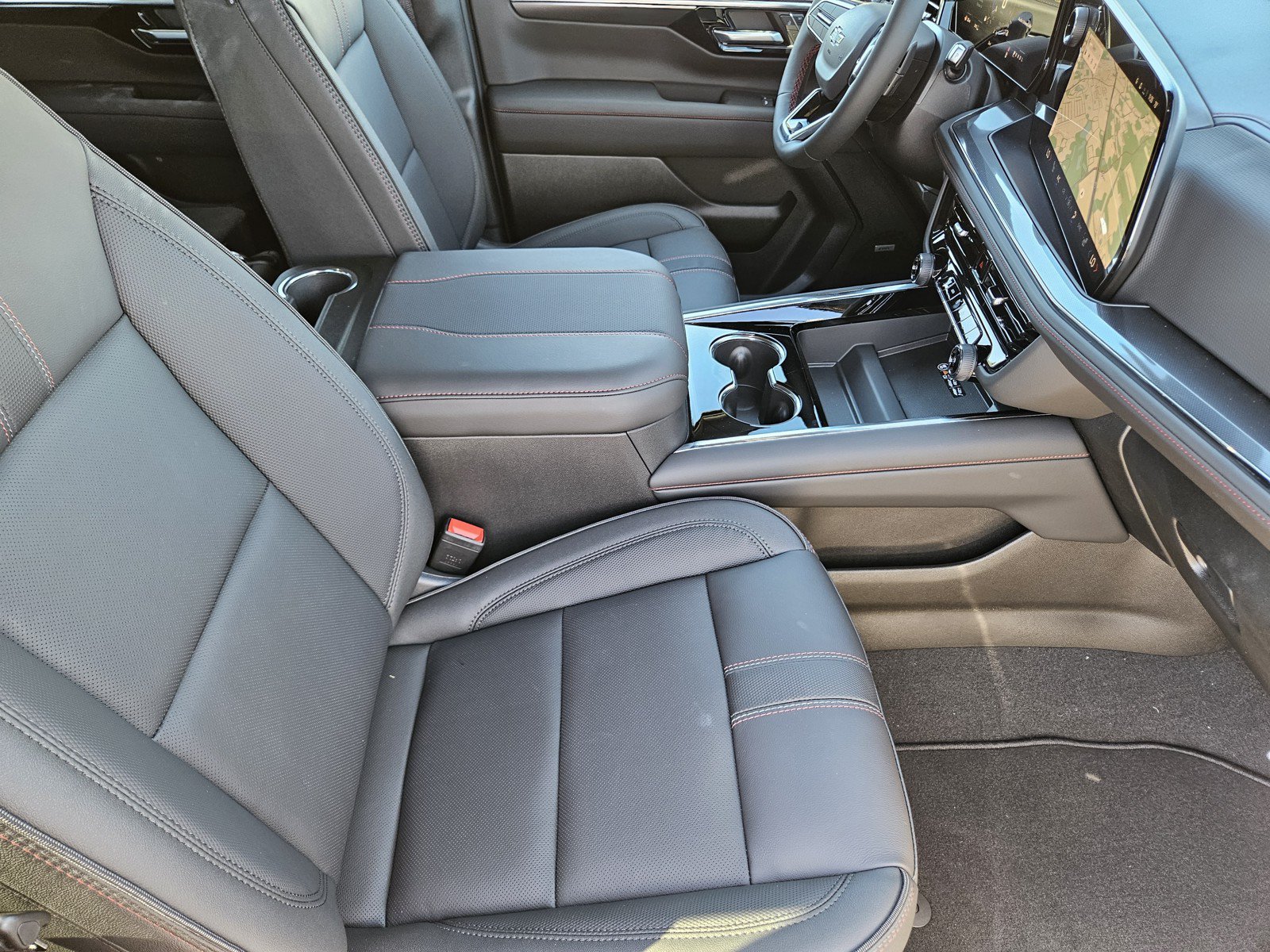 New 2026 Chevrolet Tahoe RST w/ Comfort Package AWD/4WD image 10
