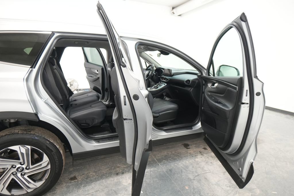 Used 2023 Hyundai Santa Fe SEL w/ Cargo Package image 28