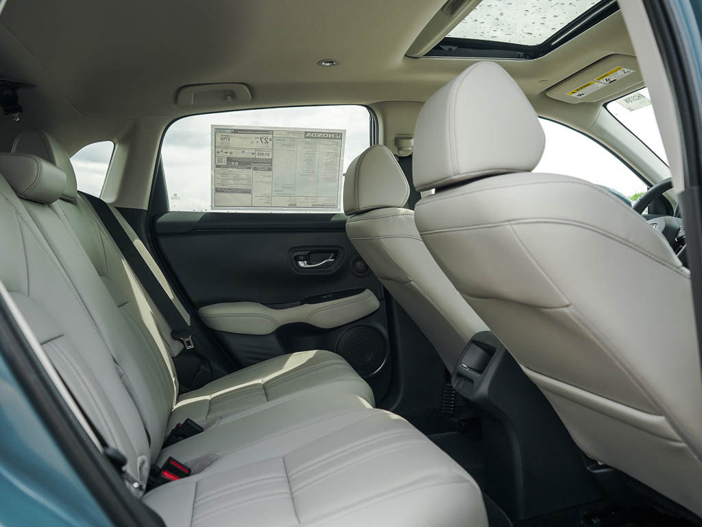 New 2026 Honda HR-V EX-L image 12