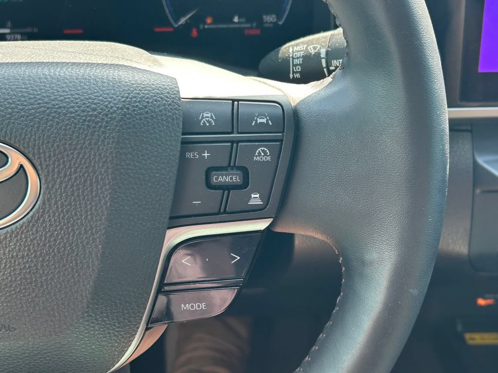 Certified 2025 Toyota Camry XLE FWD image 37