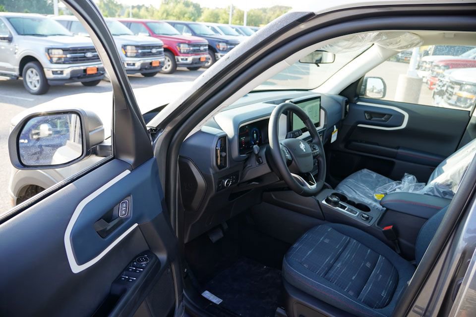 New 2025 Ford Bronco Sport Heritage w/ Convenience Package image 10