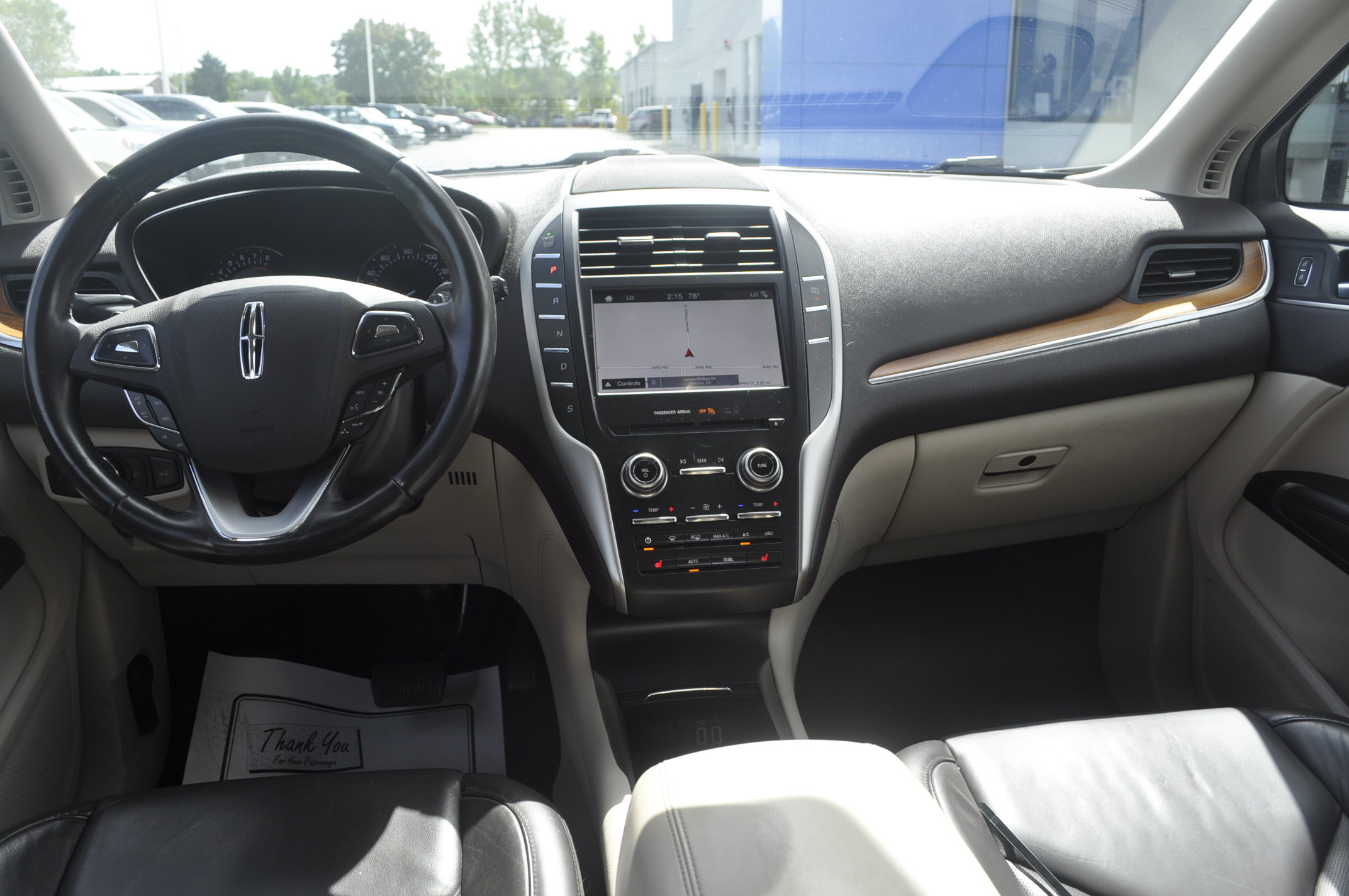 Used 2019 Lincoln MKC Select w/ Select Plus Package AWD/4WD image 14