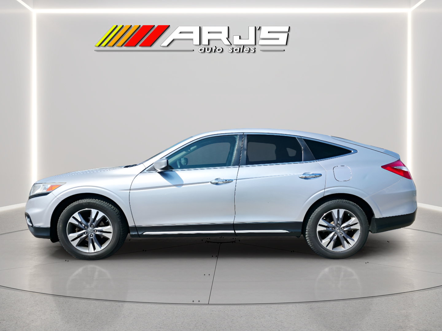 Used 2013 Honda Crosstour EX-L image 2