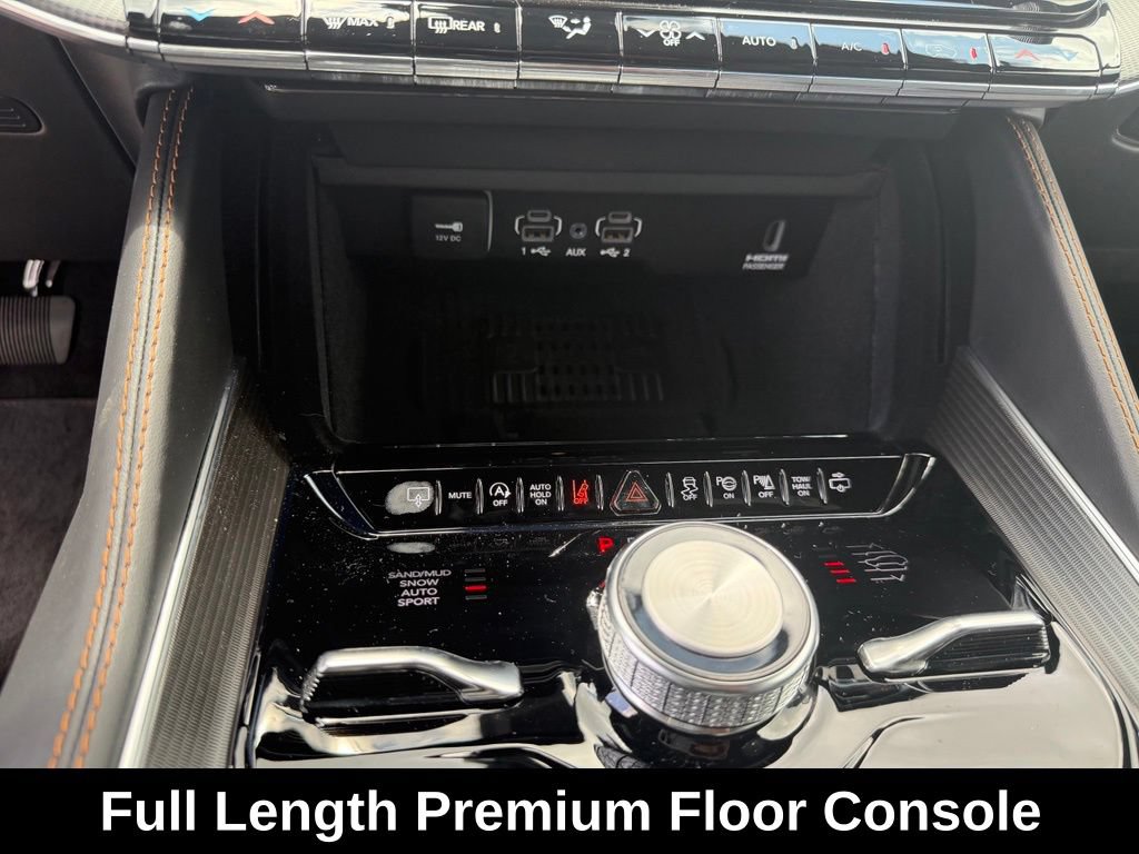 New 2026 Jeep Grand Wagoneer Summit AWD/4WD image 14