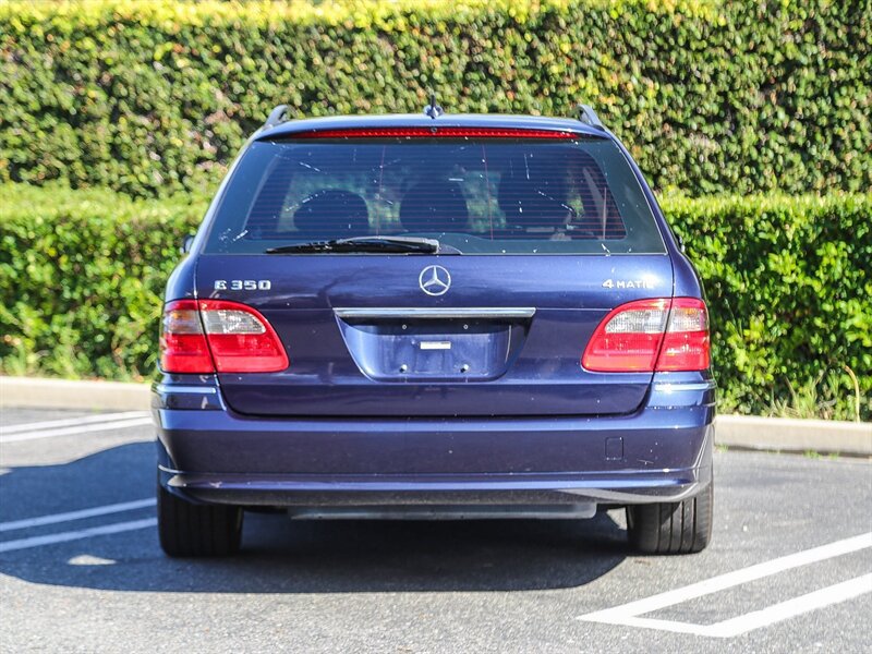 Used 2009 Mercedes-Benz E 350 4MATIC Wagon image 4