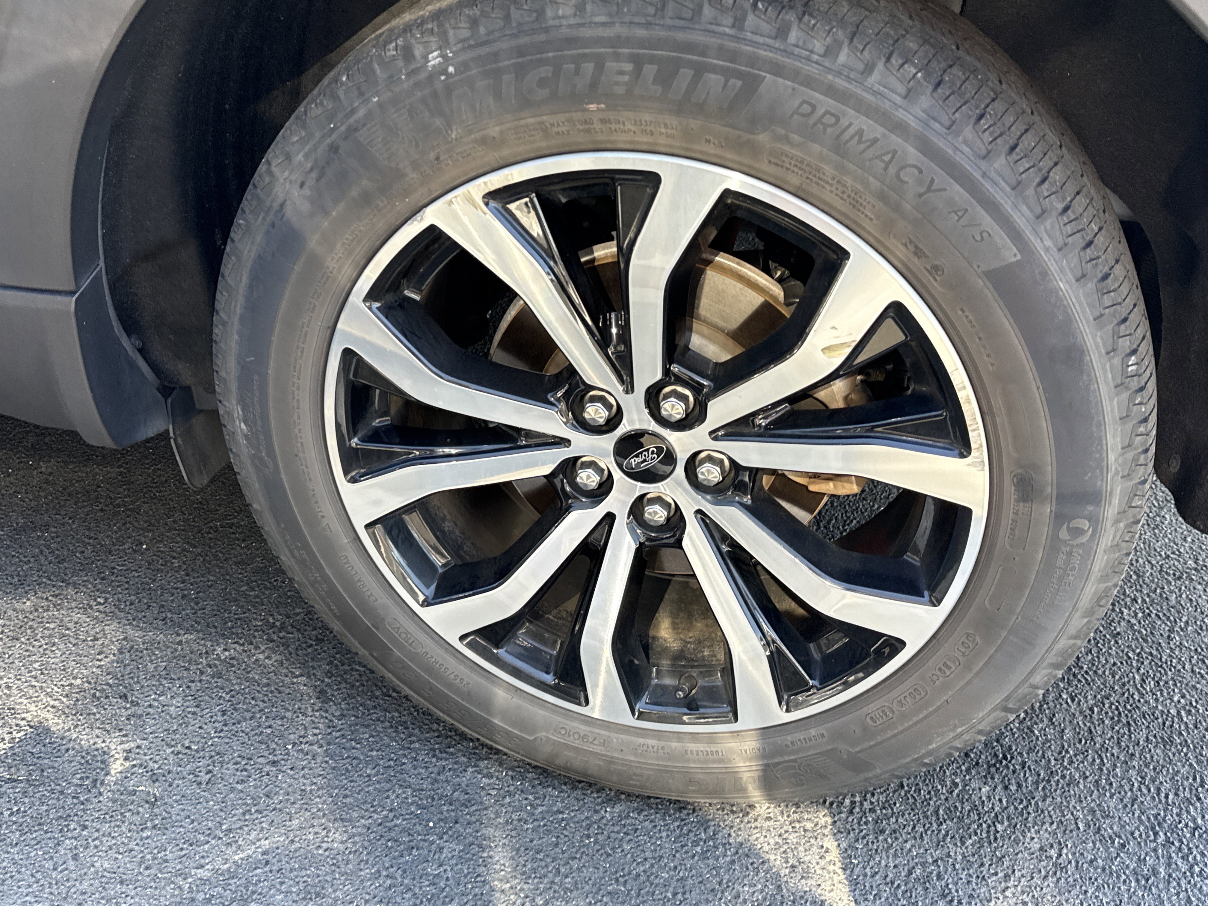 Used 2020 Ford Explorer ST image 11