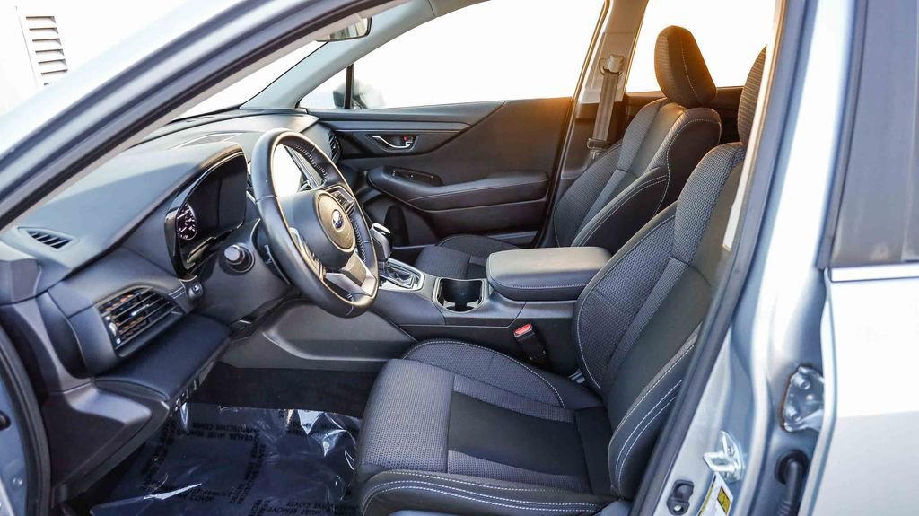 Used 2025 Subaru Outback Premium image 22