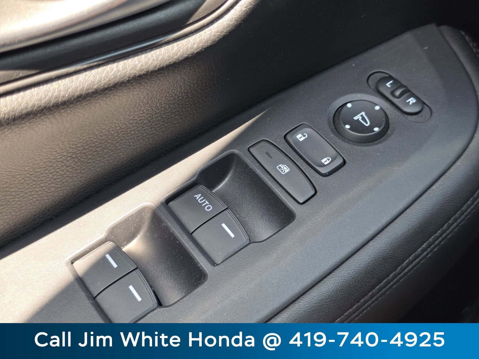 Certified 2023 Honda HR-V LX image 26