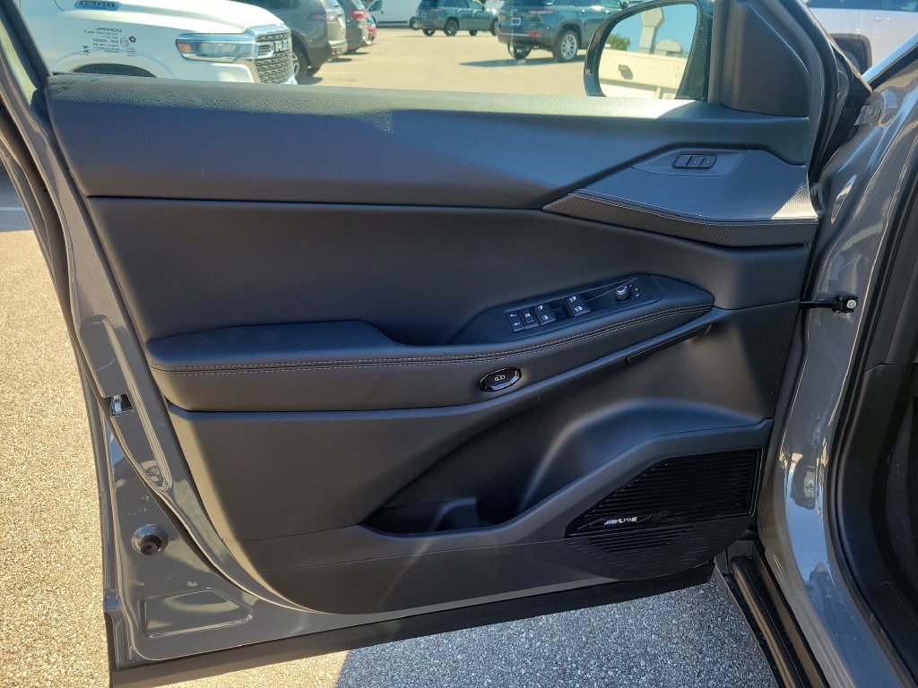 New 2027 Jeep Cherokee Overland AWD/4WD image 14