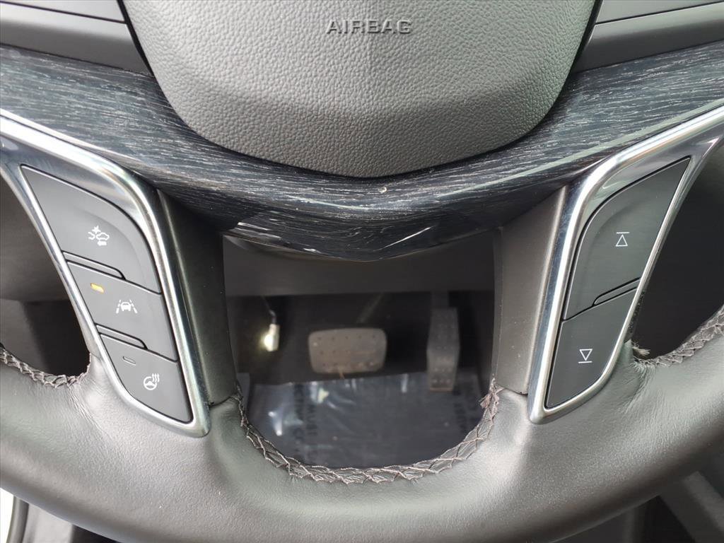 Used 2023 Cadillac XT5 Premium Luxury w/ Technology Package AWD/4WD image 22