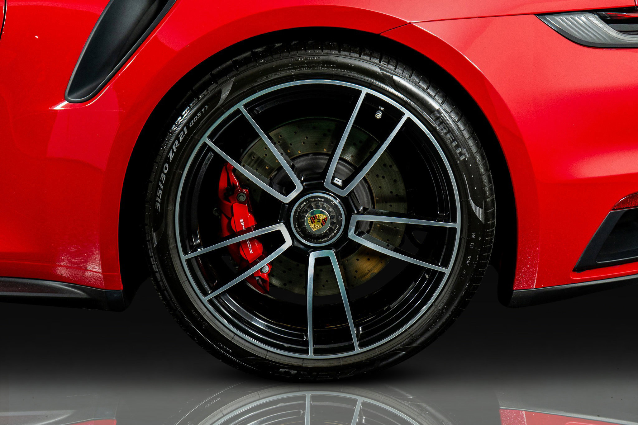 Used 2024 Porsche 911 Turbo AWD/4WD image 19