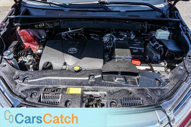 Used 2017 Toyota Highlander Limited Platinum AWD/4WD image 40