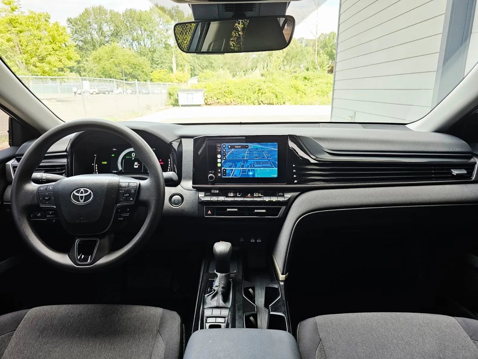 Used 2025 Toyota Camry LE image 13