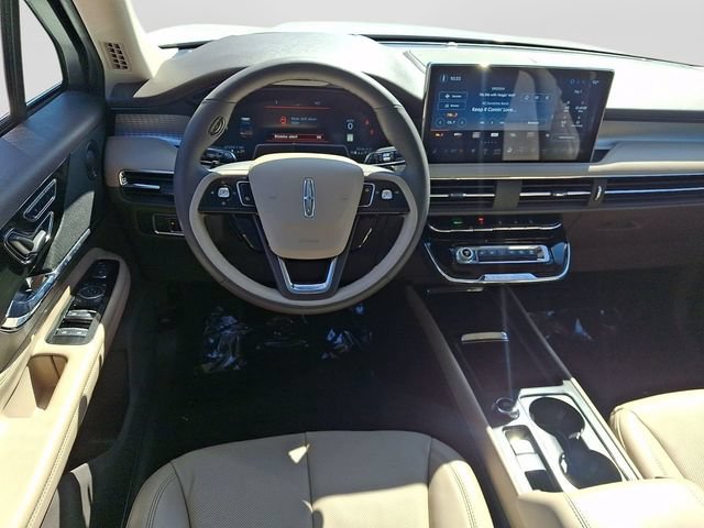 Used 2024 Lincoln Corsair FWD w/ Equipment Group 102A image 13