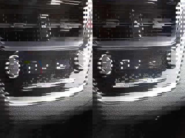 Used 2024 Toyota Corolla LE image 24