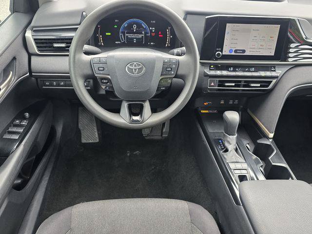Certified 2025 Toyota Camry LE FWD image 11