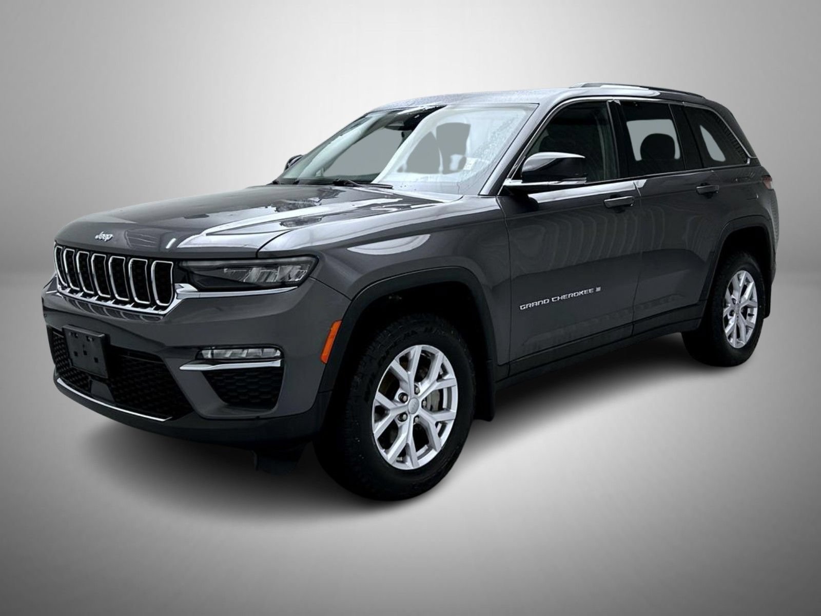 Used 2022 Jeep Grand Cherokee Limited AWD/4WD image 1