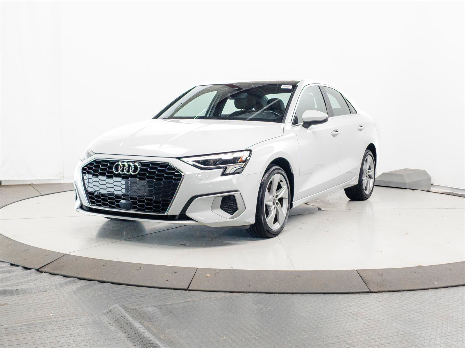 Used 2024 Audi A3 2.0T Premium FWD video 3