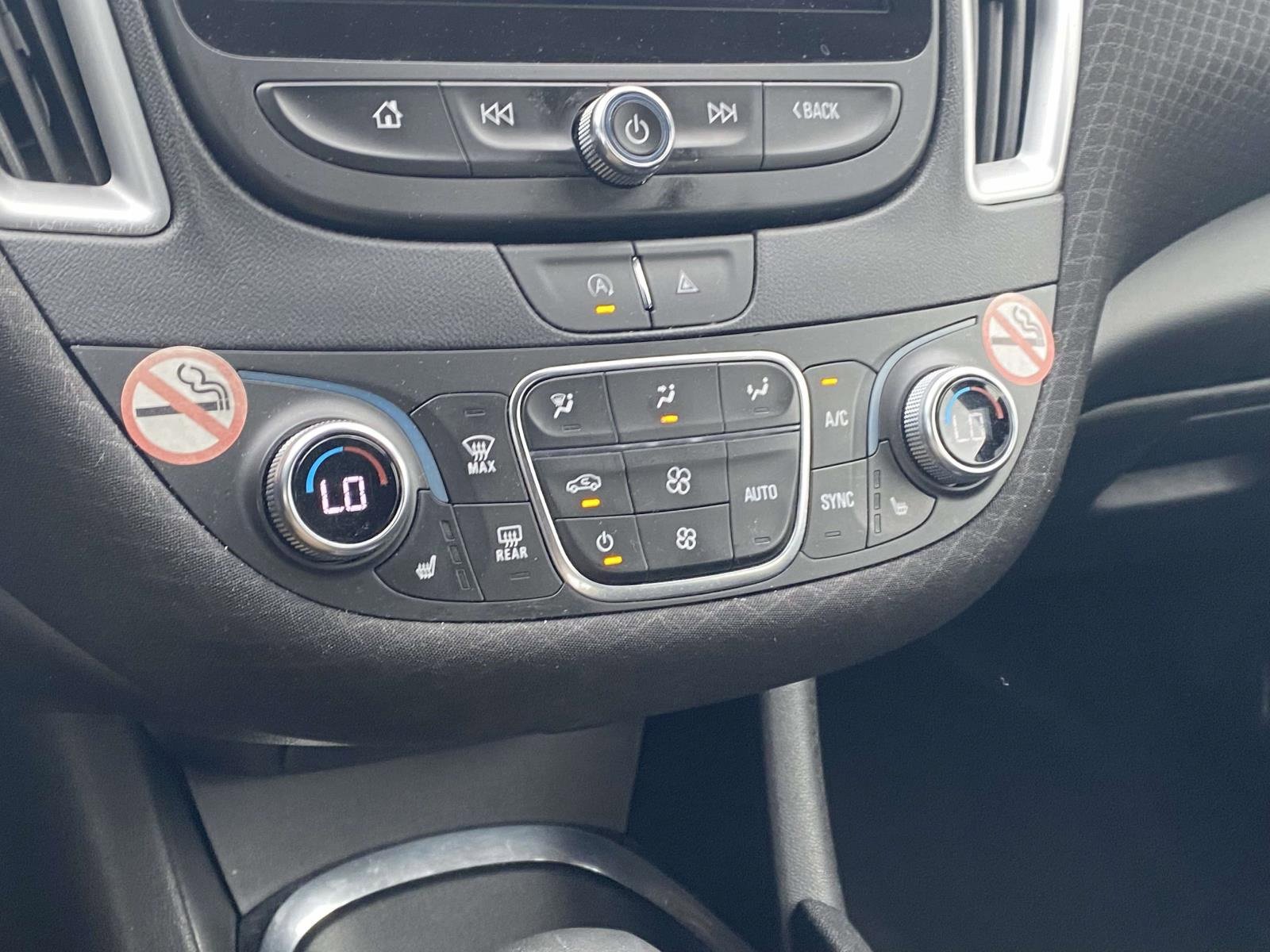 Used 2023 Chevrolet Malibu LT image 19